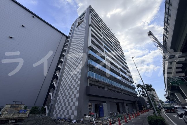 ファステート東大阪アダマスの外観