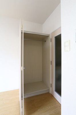【収納】 | アーバンコート南行徳Ⅱ | 参考写真（同物件別部屋）