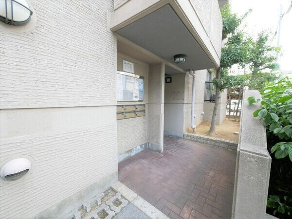 アルトリーベ背戸口のエントランス