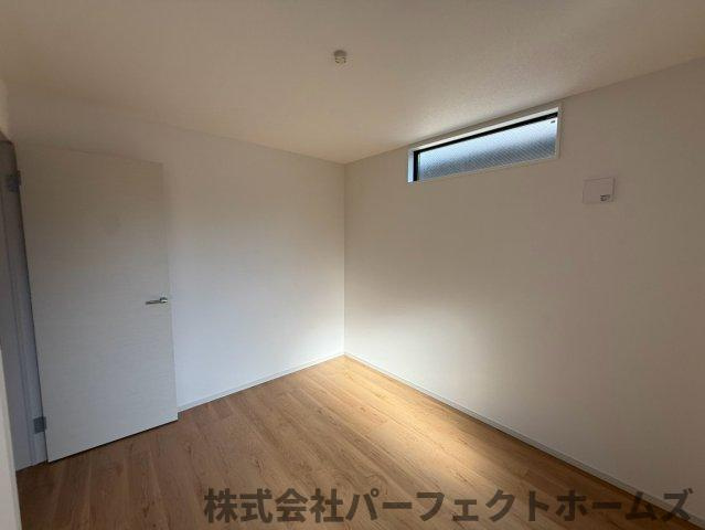 成田東が丘新築戸建ての洋室|明るい洋室です