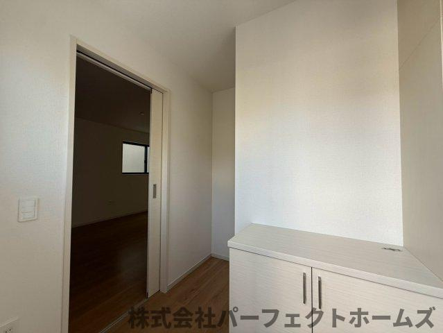 成田東が丘新築戸建ての前面道路含む現地写真|前面道路含む現地写真です