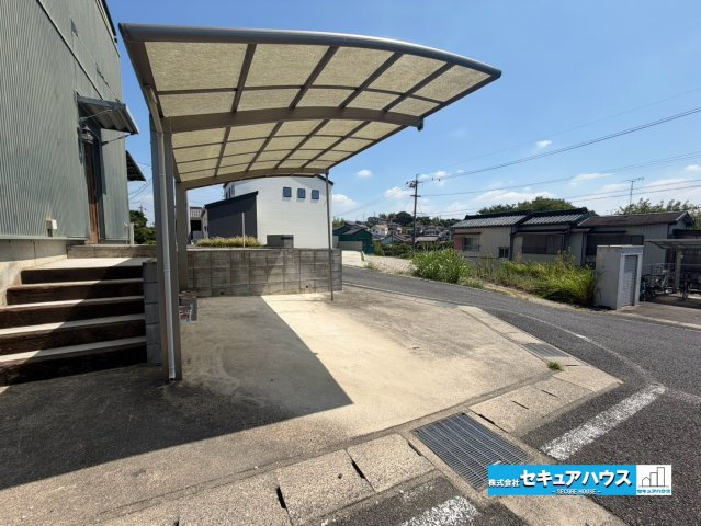 【中古戸建】知多市岡田字善坪の駐車場|事前予約にて現地ご見学いただけます！お気軽にお問い合わせください♪
■株式会社　セキュアハウス　豊明支店■
住宅ローンに強く、知識、経験豊富なスタッフ在籍
お客様に寄り添い、ご成約後もサポート致します
