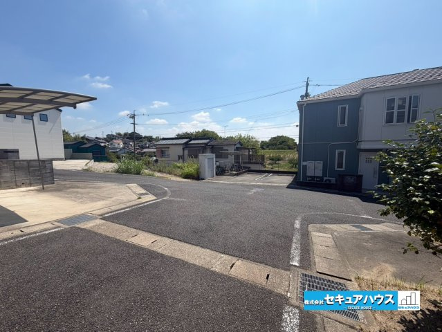 【中古戸建】知多市岡田字善坪の前面道路含む現地写真|事前予約にて現地ご見学いただけます！お気軽にお問い合わせください♪
■株式会社　セキュアハウス　豊明支店■
住宅ローンに強く、知識、経験豊富なスタッフ在籍
お客様に寄り添い、ご成約後もサポート致します