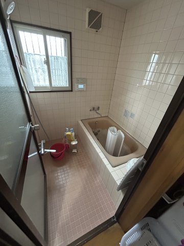 中古一戸建て　高崎市吉井町吉井の浴室