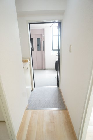 ウィステリア宝塚の玄関