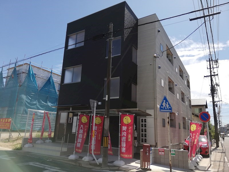 クレール・シャンブルⅡの外観