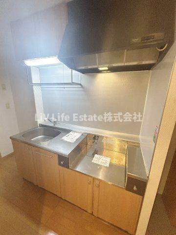 小平市学園西町１丁目のアパートのキッチン|別号室写真