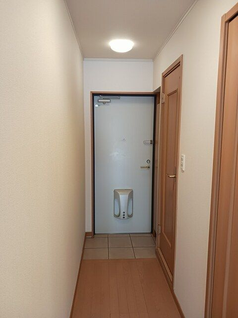 メープル神戸住吉の玄関