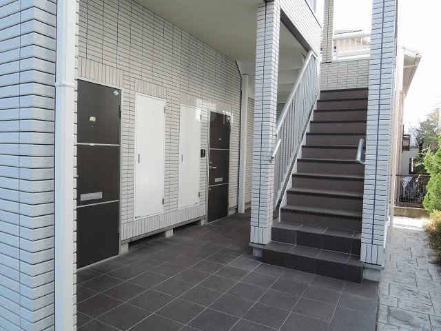 YOSHIDAマンションのエントランス