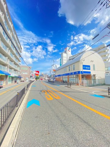 日興総持寺スカイマンションの周辺