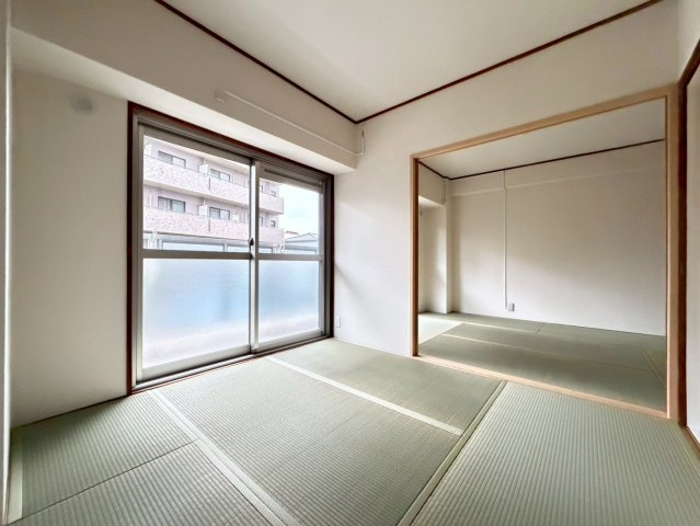 日興総持寺スカイマンションの寝室