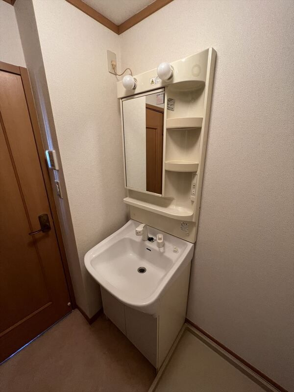 クラールA棟の独立洗面台