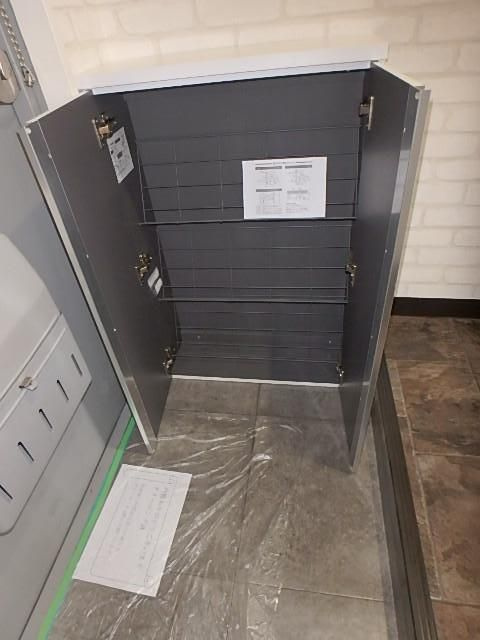 グローバルプラザ日暮里３０３の玄関