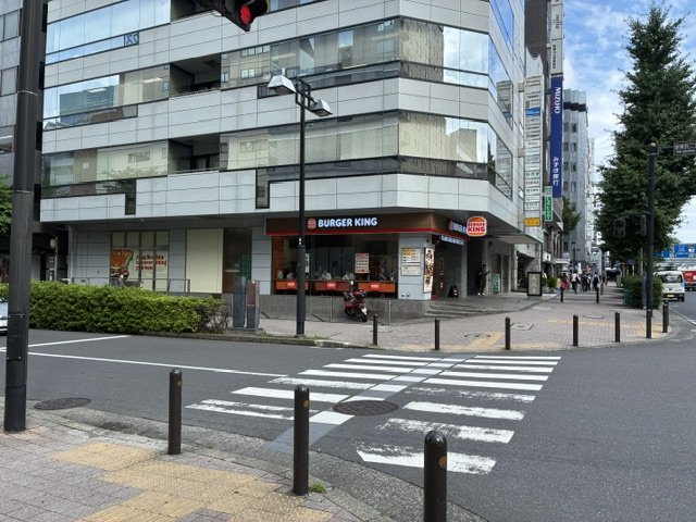 アイズビルの外観