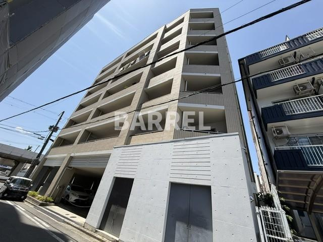 スティングの外観