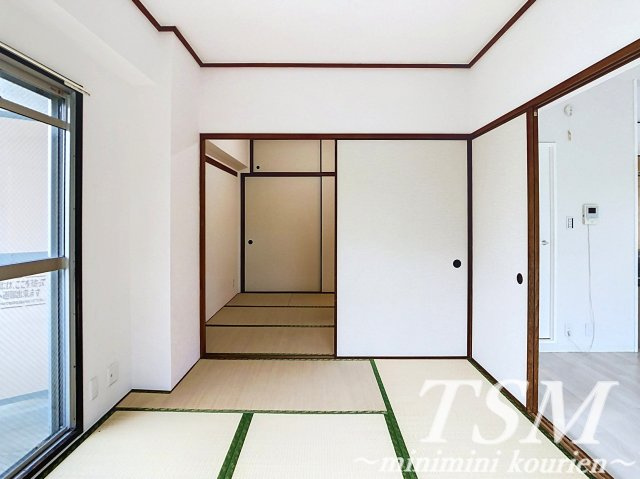 サンライズ成田の和室