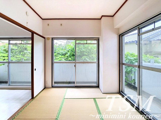 サンライズ成田の和室