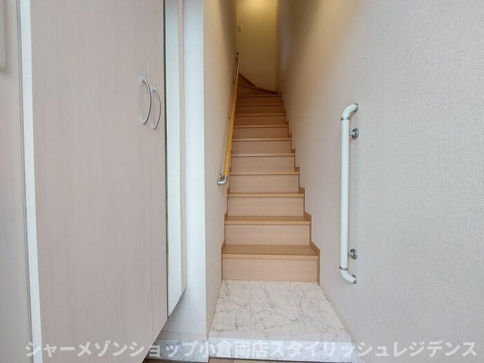 エスポワール　モモの玄関