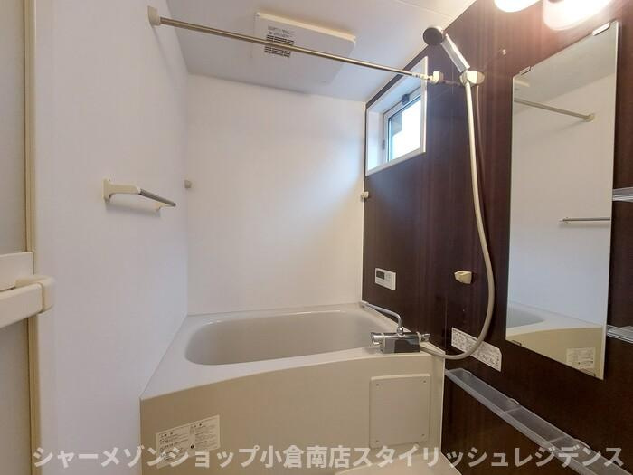 エスポワール　モモの浴室