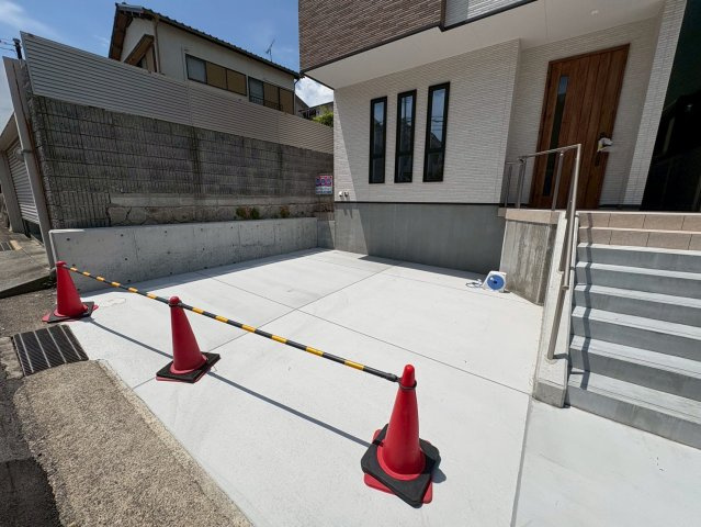 須磨区緑が丘２丁目　新築戸建て　A号地の駐車場|駐車場です