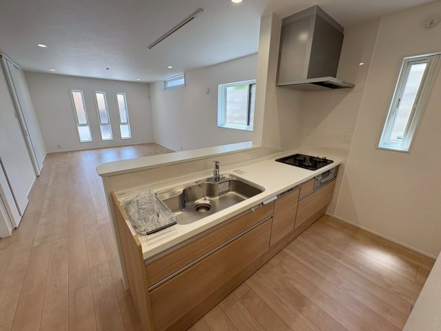 須磨区緑が丘２丁目　新築戸建て　A号地のキッチン|お料理しやすいキッチンです