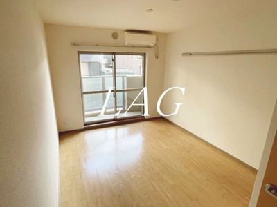 【居間・リビング】 | プリムラ | 洋室のお部屋です。