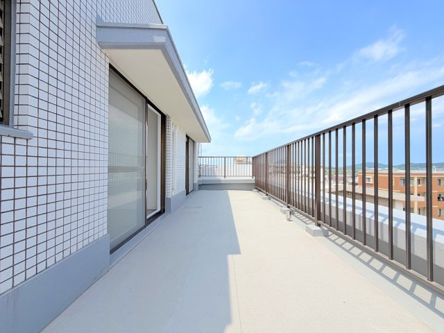 ロワールマンション周船寺のバルコニー