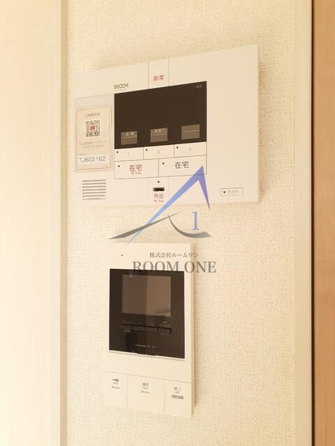 リ　クラウド　クルーのセキュリティ|モニター付インターホンです。