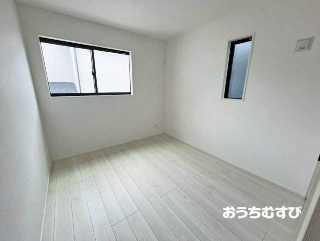 守山区上志段味3期(全13棟)の洋室