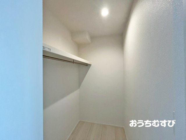 守山区上志段味3期(全13棟)の収納