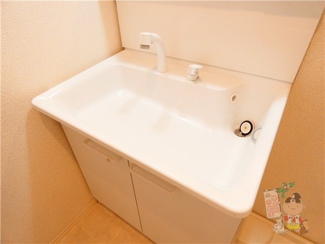 ラ・セーヌ築港新町の洗面所