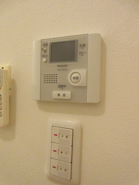 TMG市谷のセキュリティ|モニター付きインターホン