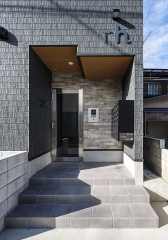 robot home 日進Ⅱ(ロボットホームニッシンツー)のエントランス