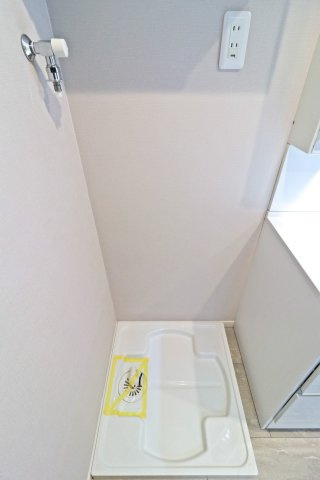 レクシオシティ高円寺の洗面所|レクシオシティ高円寺：洗面室には室内洗濯機置き場があります！