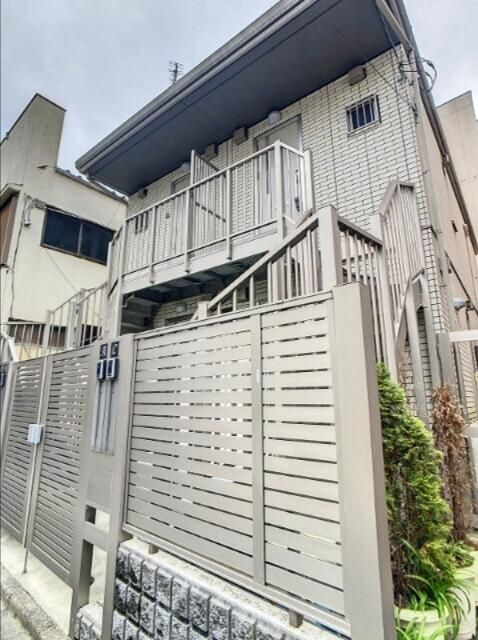 ライトハウスのエントランス