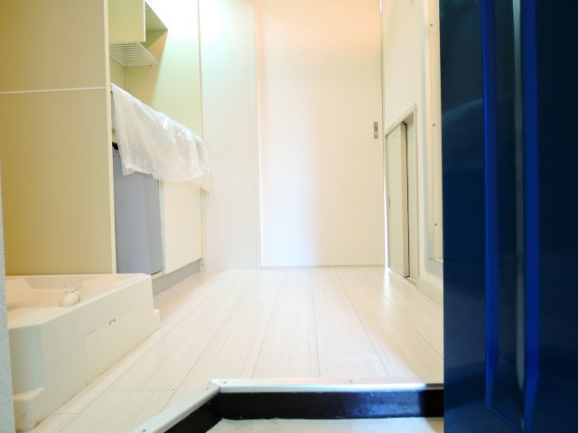 高槻市芥川町１丁目の賃貸マンションの内装