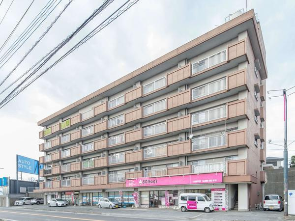 八昭ビルの外観