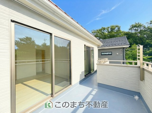 いろどりアイタウン那須塩原市埼玉23-P1のバルコニー|"南向きバルコニーがございます！
陽当りが確保されておりますので洗濯物も速乾です！"
