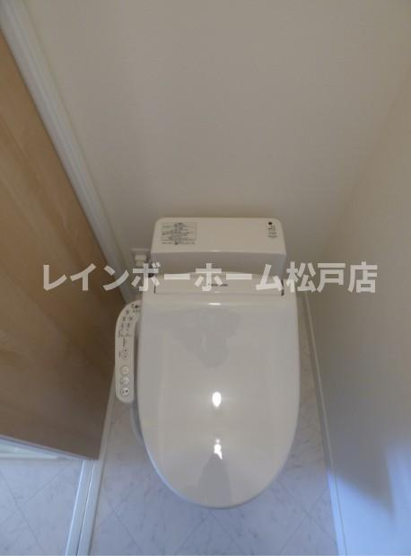 特典：仲介手数料が無料です!!のトイレ|落ち着いたトイレです