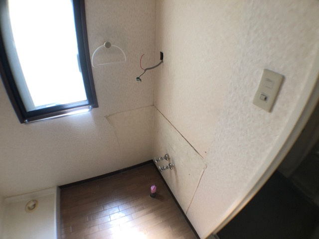 独立洗面化粧台付きでおすすめです！