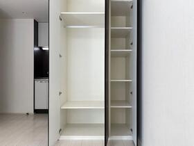 Ｆ－ＦＬＡＴ三軒茶屋の収納|※別部屋参照