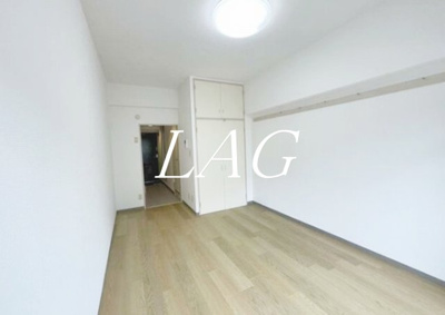 【居間・リビング】 | ヴェルアージュ座間 | 洋室のお部屋です。