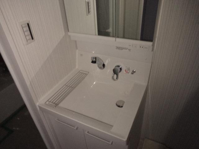 名古屋市熱田区新尾頭１丁目の賃貸マンションの洗面所