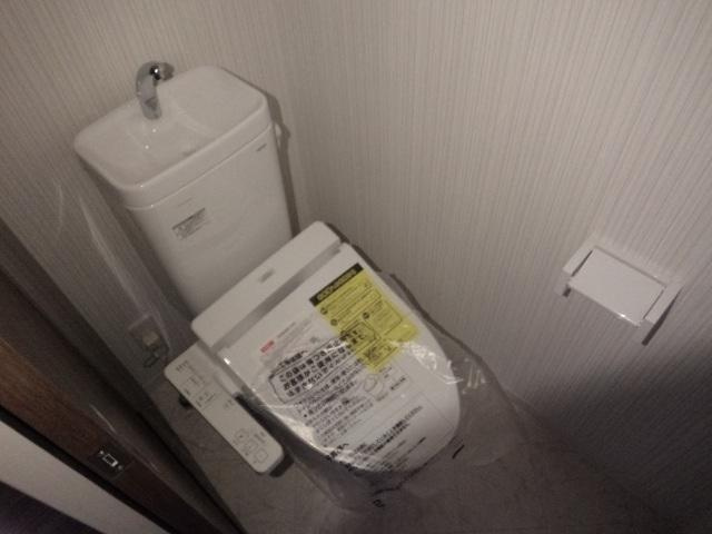 名古屋市熱田区新尾頭１丁目の賃貸マンションのトイレ