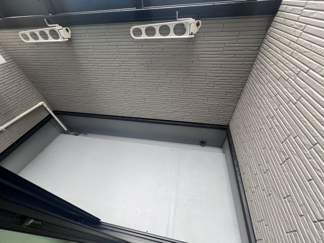 サンクス東須磨のバルコニー