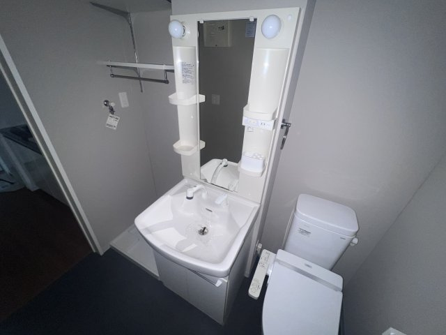 サンクス東須磨の洗面所