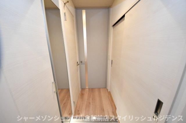 オーヴィジョンクラス浅香通りの玄関