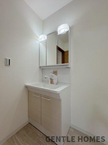 小倉２丁目戸建ての独立洗面台