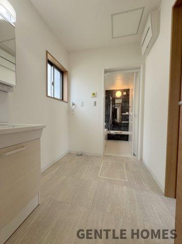 小倉２丁目戸建ての洗面所