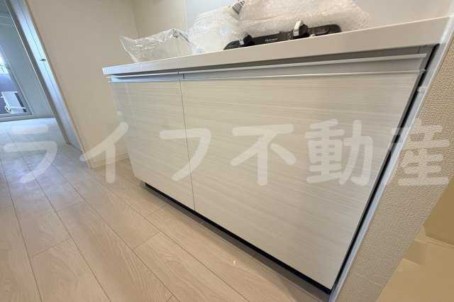 ファステート東大阪アダマスのキッチン